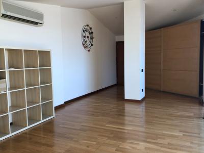 Dúplex te huur in Sant Joan Despí Rb Josep Maria Jujol - Verdaguer