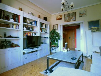Apartment for Rent in Madrid Santa Engracia - Rios Rosas