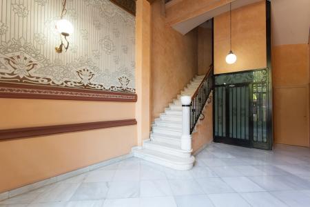 Bellissimo appartamento in affitto in Carrer de Valencia