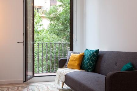 Aluguel de apartamento com 2 dormitórios em Sant Antoni
