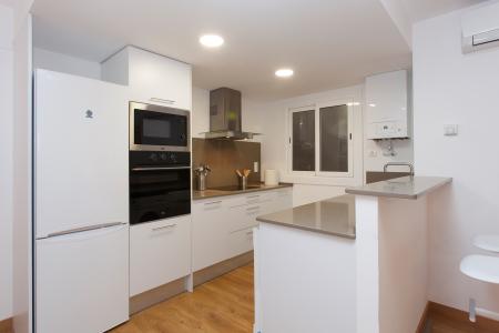 Appartement te huur in Barcelona Córsega - Rocafort