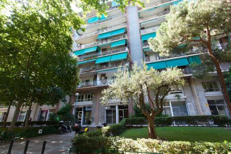 Appartement te huur in Barcelona Rossello - Passeig Sant Joan
