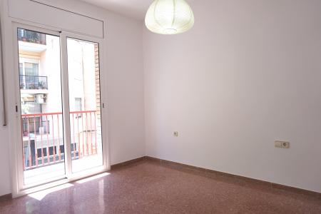 Apartment for Rent in Barcelona Av Paral·lel - Jaume Fabra