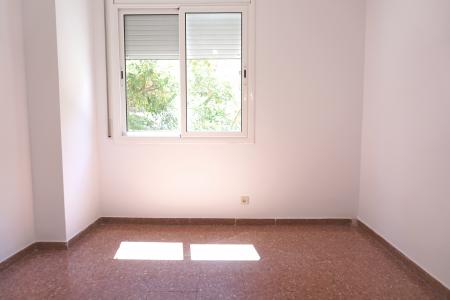 Apartment for Rent in Barcelona Av Paral·lel - Jaume Fabra