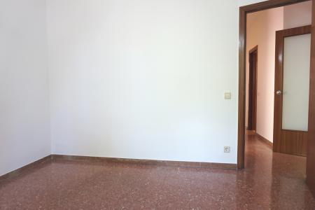 Apartment for Rent in Barcelona Av Paral·lel - Jaume Fabra