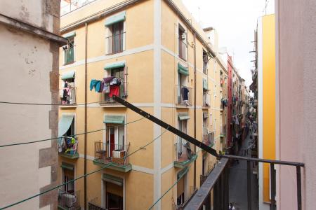 Appartement te huur in Barcelona Carretes - Ronda Sant Pau