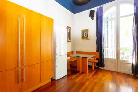 Appartement te huur in Barcelona Pg Sant Joan - Casp