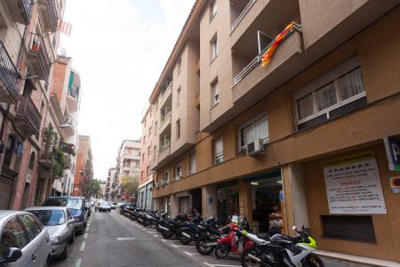 Affittasi appartamento arredato in Radas - Magalhanes