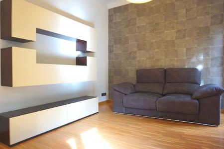 Piso en Alquiler en Barcelona Viladomat - Diputació