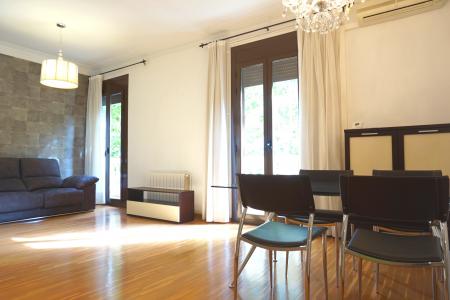 Piso en Alquiler en Barcelona Viladomat - Diputació