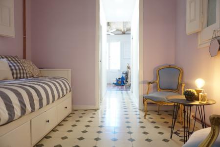 Pis en Lloguer a Barcelona Nàpols - Indùstria