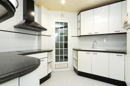 Appartement te huur in Barcelona Ramon Turro - Rambla Poble Nou