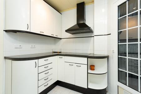 Appartement te huur in Barcelona Ramon Turro - Rambla Poble Nou