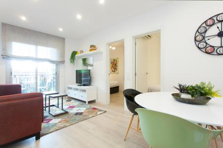 Apartamento familiar para alugar em Constitució - Olzinelles