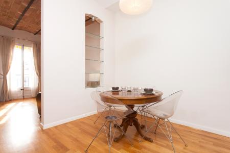 Appartement te huur in Barcelona Calabria - Rossello (min. 6 Months)