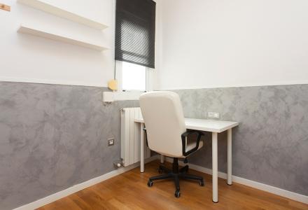 Appartement te huur in Barcelona Calabria - Rossello (min. 6 Months)