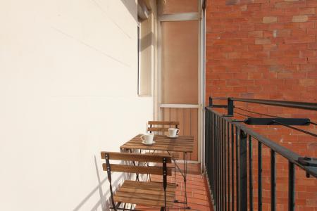 Appartement te huur in Barcelona Calabria - Rossello (min. 6 Months)