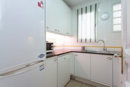 Appartement te huur in Barcelona Calabria - Rossello (min. 6 Months)