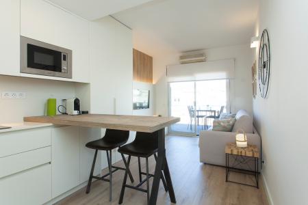 Estudio situado en la zona de Valencia - Sicilia