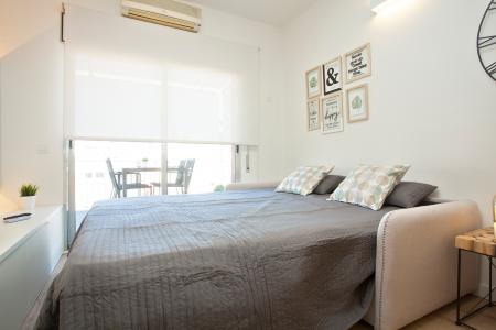 Estudio situado en la zona de Valencia - Sicilia