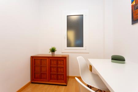 Appartement te huur in Barcelona Pàdua - Rios Rosas