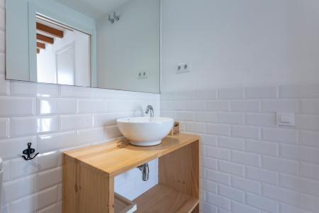 Charming two bedroom flat in El Raval