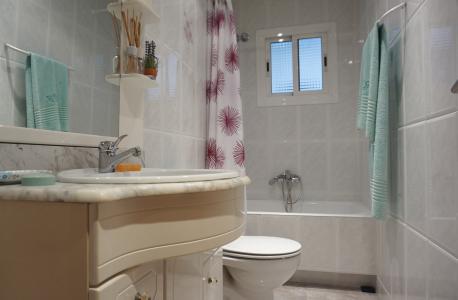 Apartment for Rent in Barcelona Mejía Lequerica - Gv Carles Iii