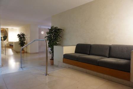 Apartment for Rent in Barcelona Mejía Lequerica - Gv Carles Iii